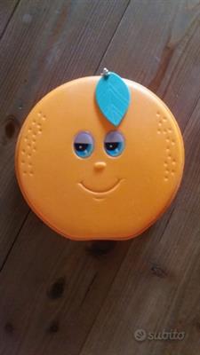 Porta cd tenuti benissimo di diverse misure