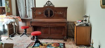 Pianoforte verticale fine '800/inizio '900