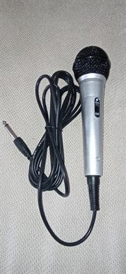 4 microfoni professionali
